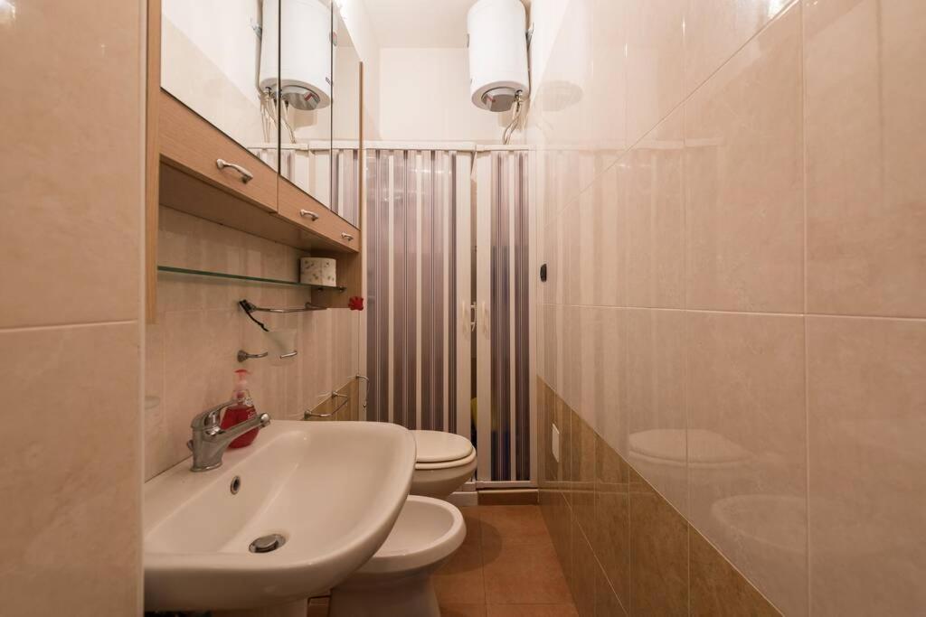 Letto Ad Acqua H2Ome Apartment Бари Екстериор снимка
